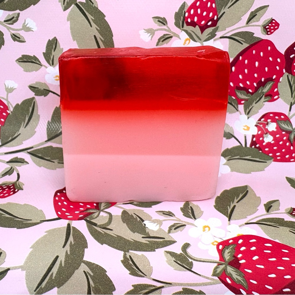 Strawberry Organic Soap Bar  100g Essential Oil Plant Ingredients Handcrafted